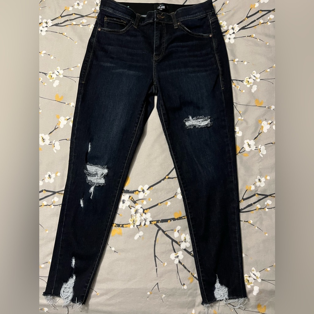 LuLaRoe Denim Jeans Sz 30 Stretch Distressed EUC
